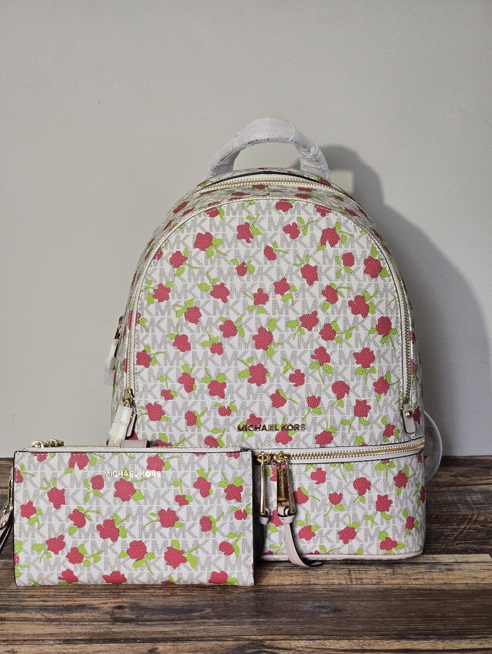 Michael Kors Rhea Backpack In Floral Print - Picture 2 of 10